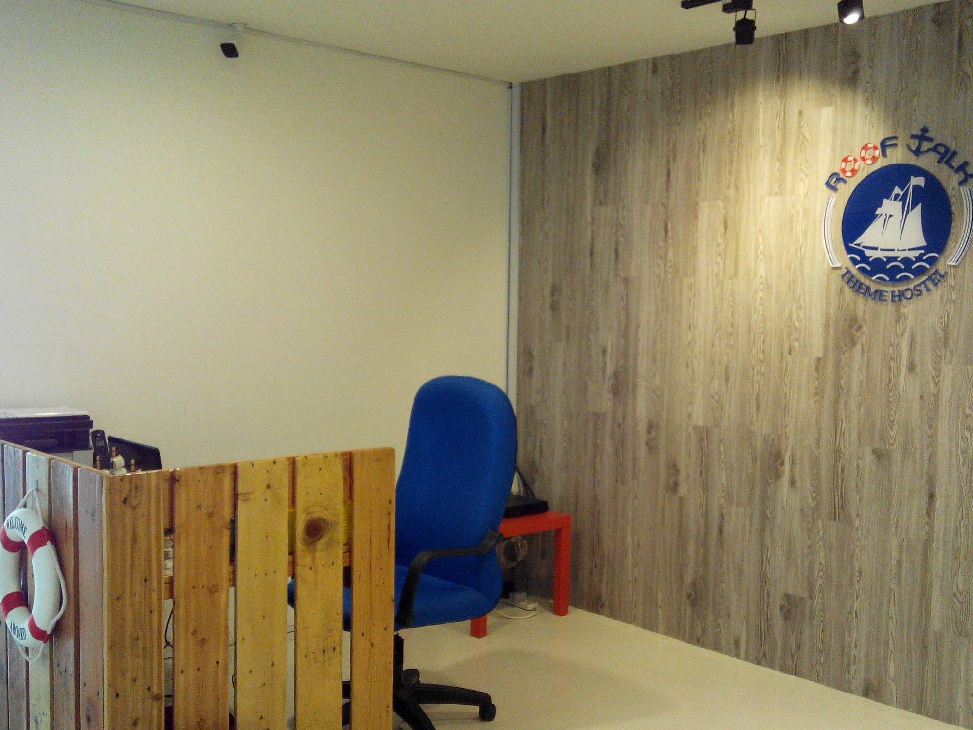 Roof Talk Theme Hostel Johor Bahru Extérieur photo