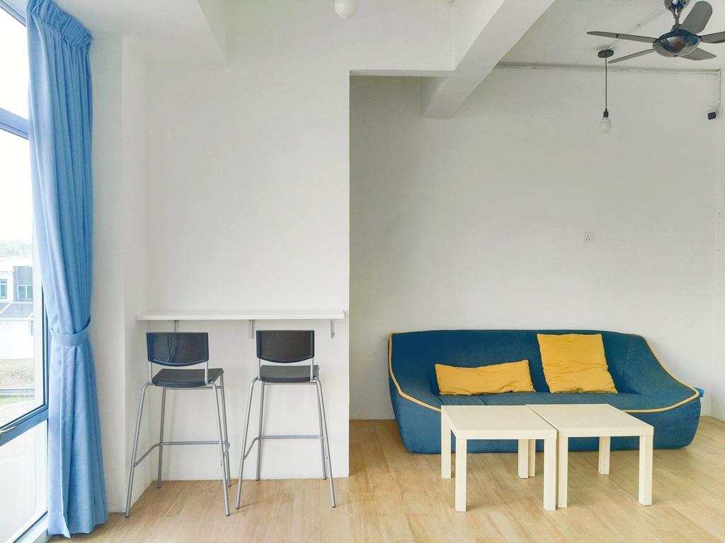Roof Talk Theme Hostel Johor Bahru Extérieur photo